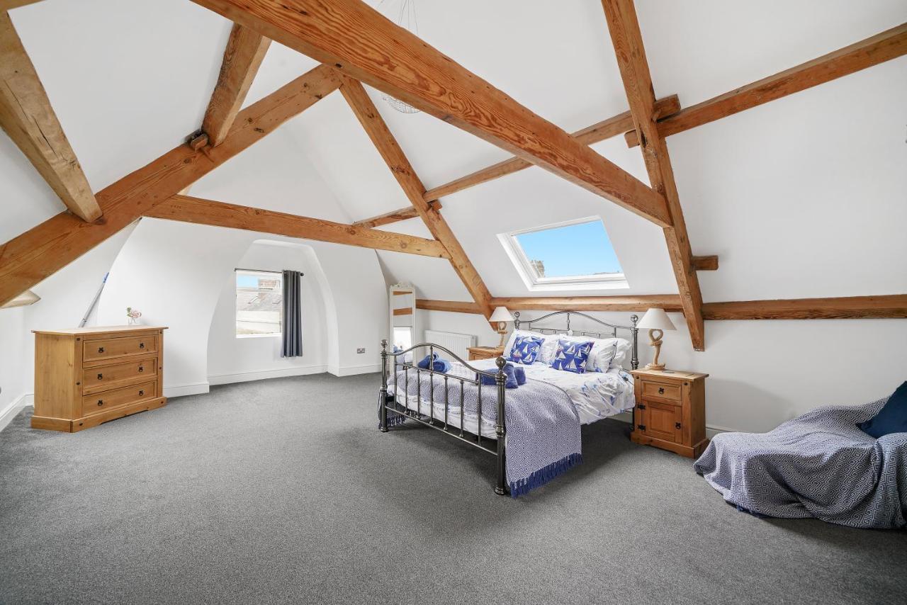 30 Percent Off! The Central Whitby Gem - 4 Bedrooms Экстерьер фото