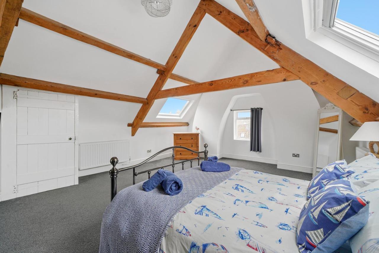 30 Percent Off! The Central Whitby Gem - 4 Bedrooms Экстерьер фото