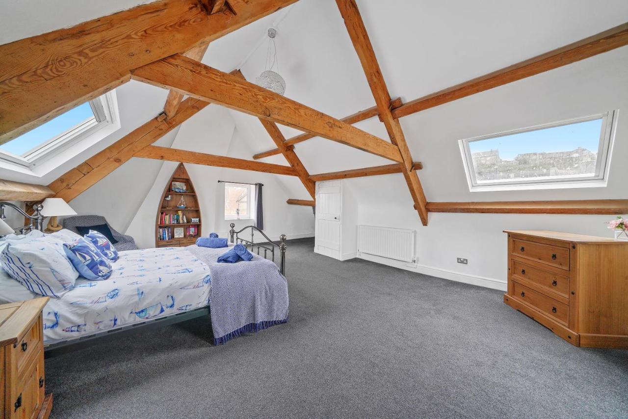 30 Percent Off! The Central Whitby Gem - 4 Bedrooms Экстерьер фото
